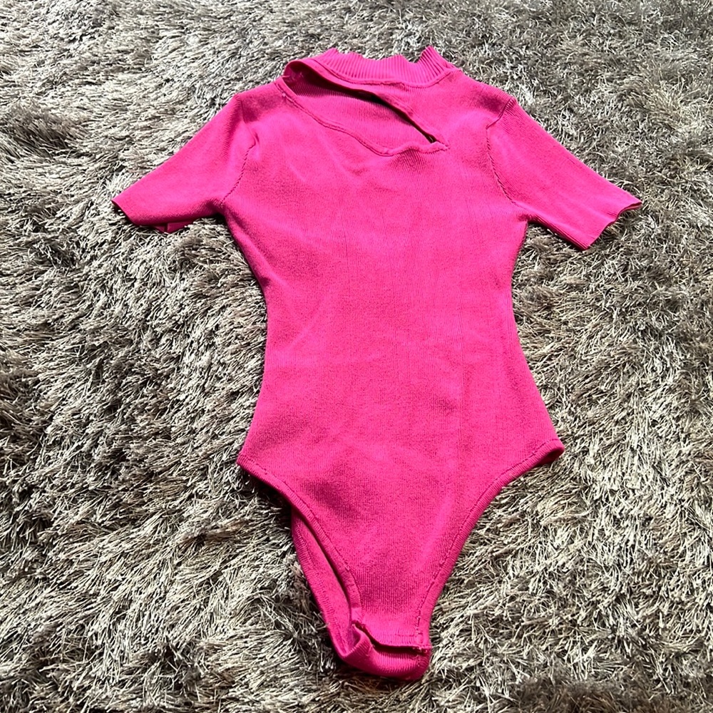 Pink bodysuit never worn